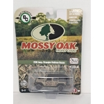 Auto World 1:64 Jeep Wrangler Rubicon Recon 2018 Mossy Oak